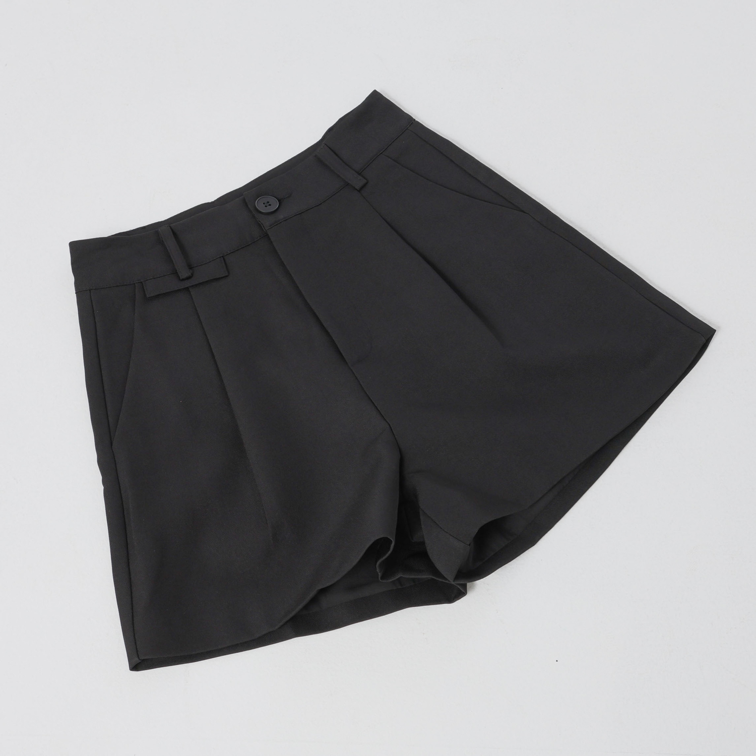 オーディション撮影向け黒ショートパンツ貸出衣装
